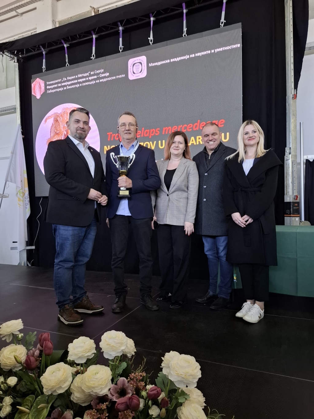 16b9ea08 4758 4bd0 938c 98476af80a71