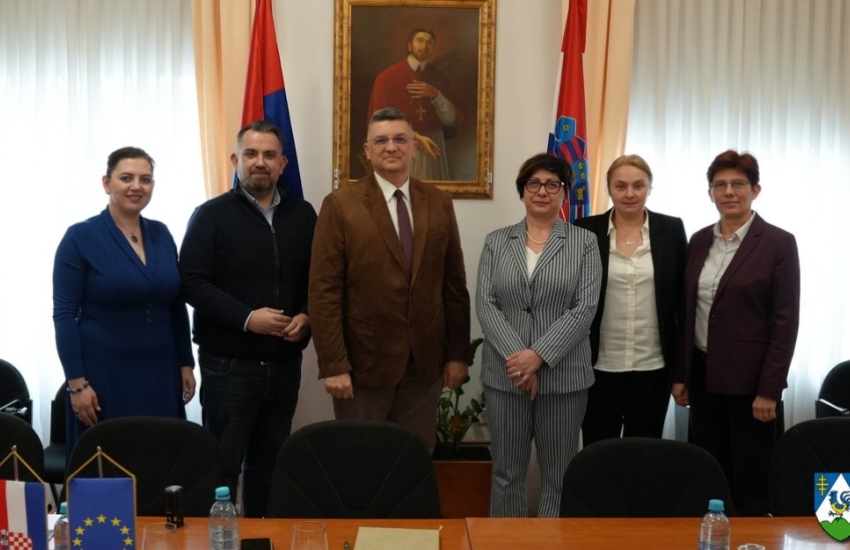 Županija nastavlja s ulaganjima u zdravstvo – za specijalističko-konzilijarnu zdravstvenu zaštitu osigurano 125 tisuća eura