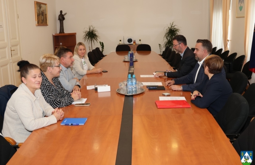 Župan održao radni sastanak s predstavnicima Hrvatskog zavoda za socijalni rad - područni ured Koprivnica