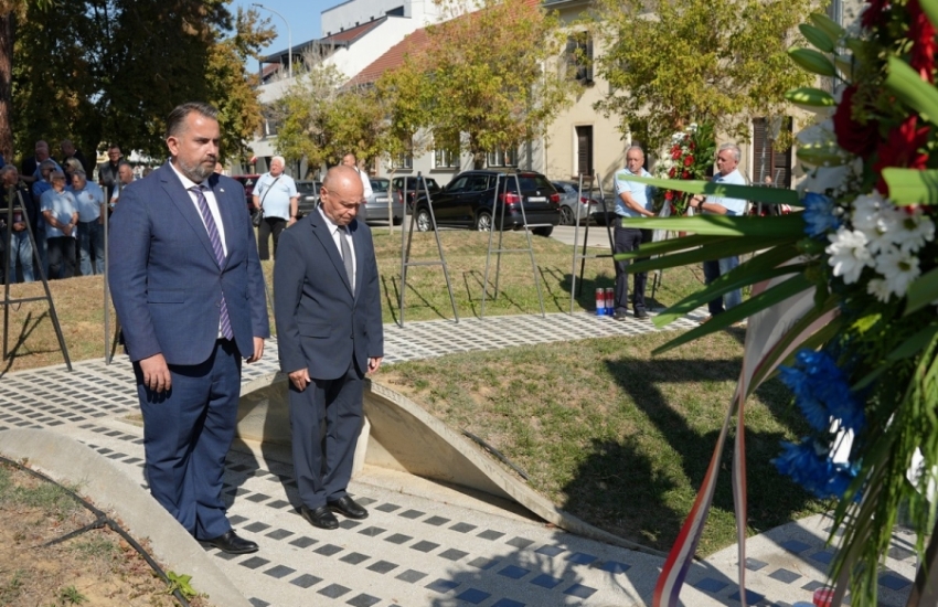 Svečanim programom obilježeni 35. obljetnica preuzimanja Vojarne i Dan koprivničkih branitelja