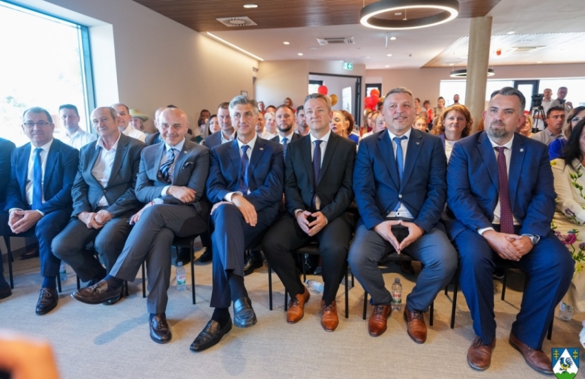 Otvoren Centar za starije osobe Đurđevac, Županija za projekt osigurala 1,2 milijuna eura