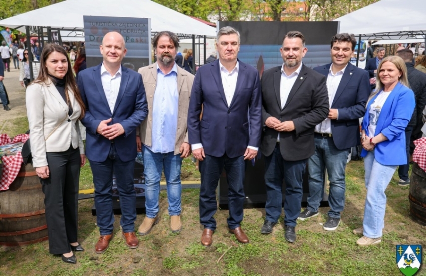 Manifestacija „Tradicija naših starih“ predstavila bogatstvo kulturne baštine naše županije