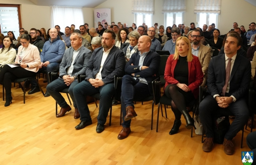 Poduzetnicima predstavljeni poticaji i mjere za jačanje konkurentnosti