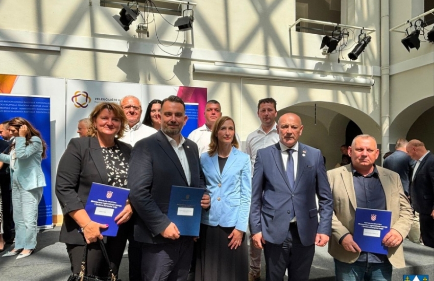 Županiji i općinama dodijeljena bespovratna sredstva za projekte regionalnog razvoja