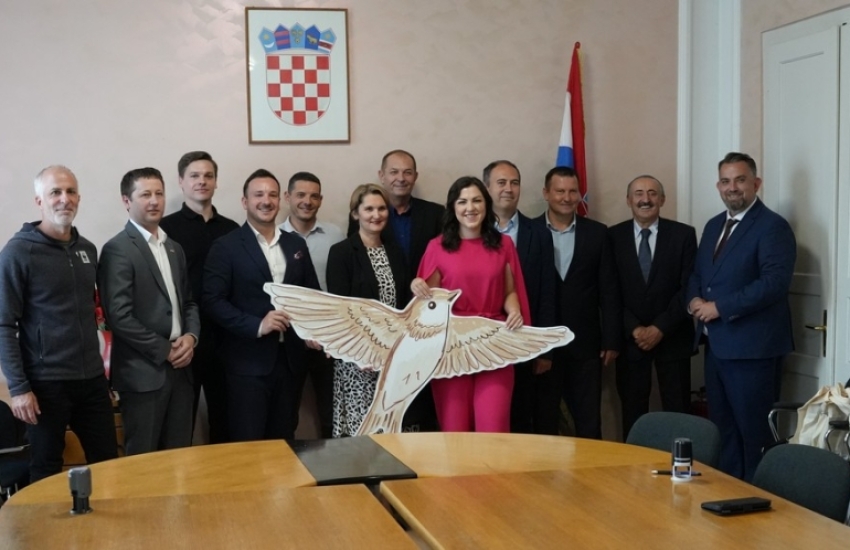Župan i načelnici deset općina uz rijeku Dravu potpisali Deklaraciju o zaštiti bregunica