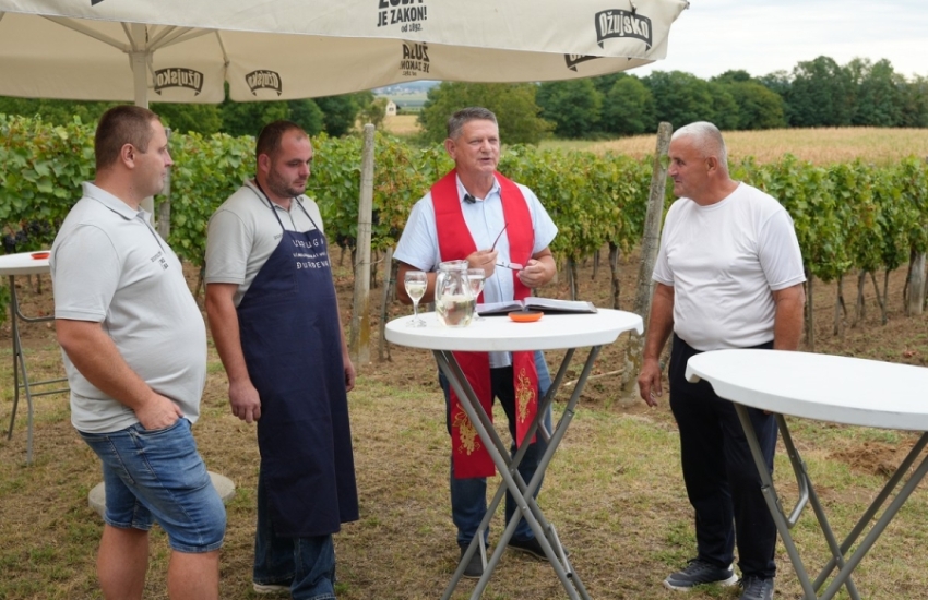 Udruga vinogradara i voćara Đurđevac proslavila Bartolovo