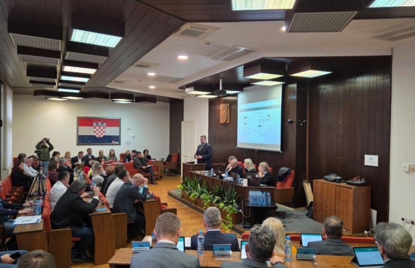 Rebalansom proračuna povećana sredstva za obrazovanje, zdravstvo, poljoprivredu, infrastrukturu i obnovljive izvore energije