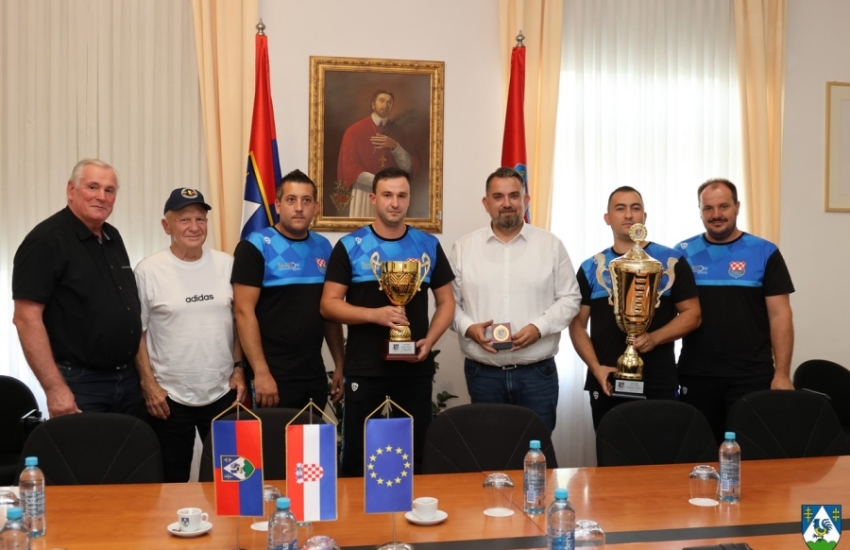 Župan Golubić održao prijem za uspješne ribolovce ŠRK „Štuka“ Ferdinandovac