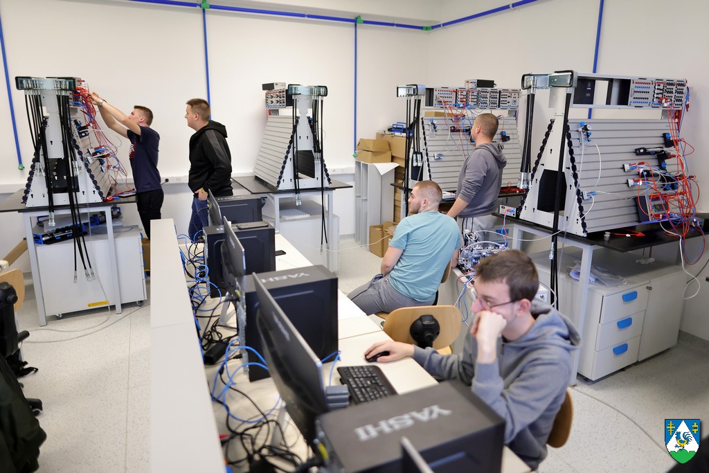 Kroz projekt CEKOM stvorili smo novu paradigmu strukovnog obrazovanja 21. stoljeća u područjima elektrotehnike i računalstva