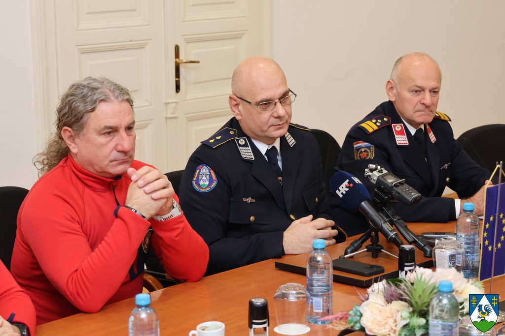 Potpisivanje ugovora VZ KKŽ i HGSS 10