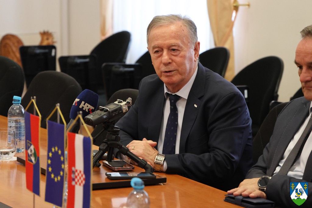 Potpisivanje sporazuma dnevni boravak 2025 9