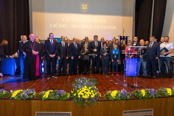 Svečanom sjednicom obilježen Dan Ličko-senjske županije