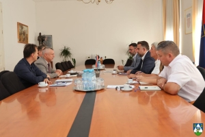 Župan Golubić na sastanku s predstavnicima Hrvatskih voda razgovarao o ključnim projektima