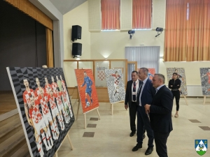 Župan razgledao izložbu umjetničkih djela „Vatreni u Virju“