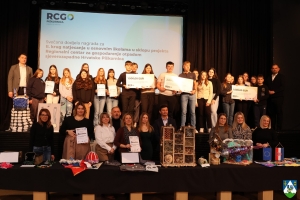 Župan Golubić uručio nagrade učenicima koji su sudjelovali u kreativnom natjecanju osnovnih &scaron;kola o gospodarenju otpadom