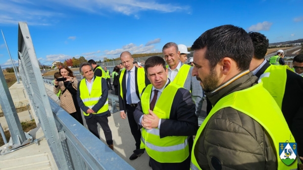 Potpredsjednik Vlade i ministar mora, prometa i infrastrukture Oleg Butković obišao radove na željezničkoj pruzi Križevci - Koprivnica - državna granica
