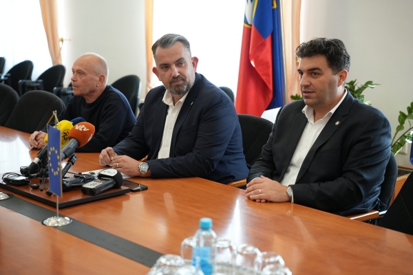 Župan predstavio ulaganja na području županije: &bdquo;Bavimo se stvarnim problemima građana, a ne stvaranjem političkih pamfleta kao neki lokalni čelnici&ldquo;