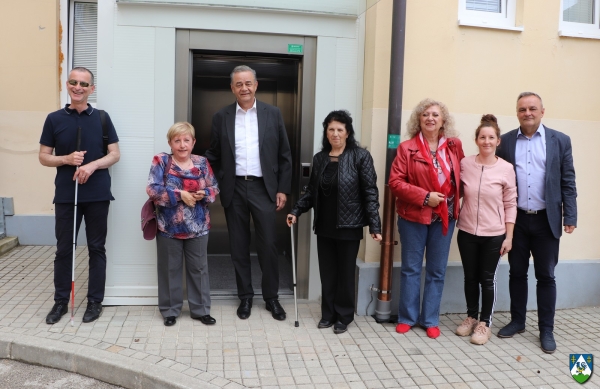 U zgradi Županijske uprave stavljeno u rad dizalo za sugrađane s invaliditetom i poteškoćama u kretanju