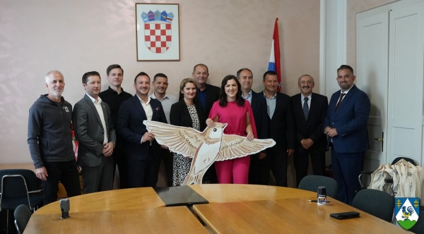 Župan i načelnici deset općina uz rijeku Dravu potpisali Deklaraciju o za&scaron;titi bregunica