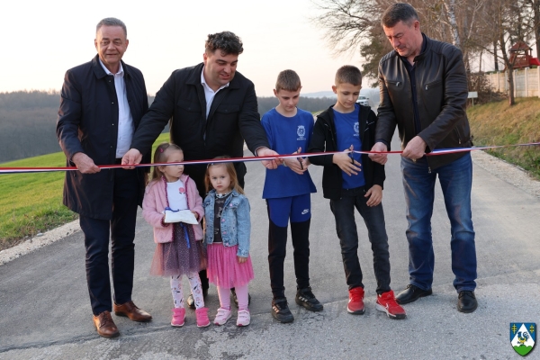 Svečano otvorena modernizirana dionica lokalne ceste Većeslav-Povelić