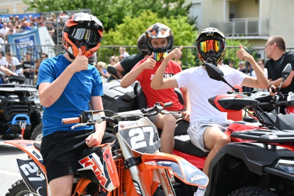 Svečano otvorena moto natjecanje “Nagrada grada Križevaca 2024”