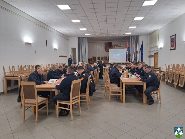Sjednica Predsjedništva i Zapovjedništva Vatrogasne zajednice održana u Rasinji