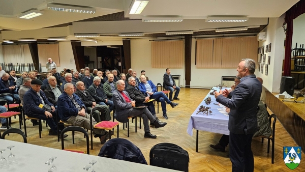 Udruga vinogradara i voćara Fran Galović održala godišnju skupštinu