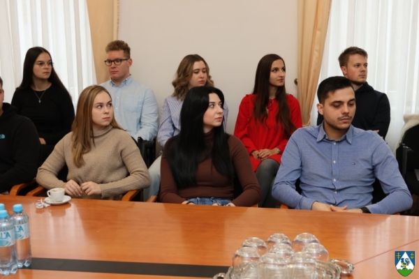 Županija dodatno povećala broj stipendista, za stipendije osigurano 450 tisuća eura