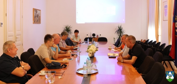 Ravnatelji srednjih škola na sastanku u Županiji
