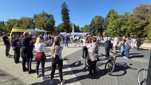 Brojne aktivnosti na Zrinskom trgu povodom Svjetskog dana srca i Međunarodnog dana starijih osoba